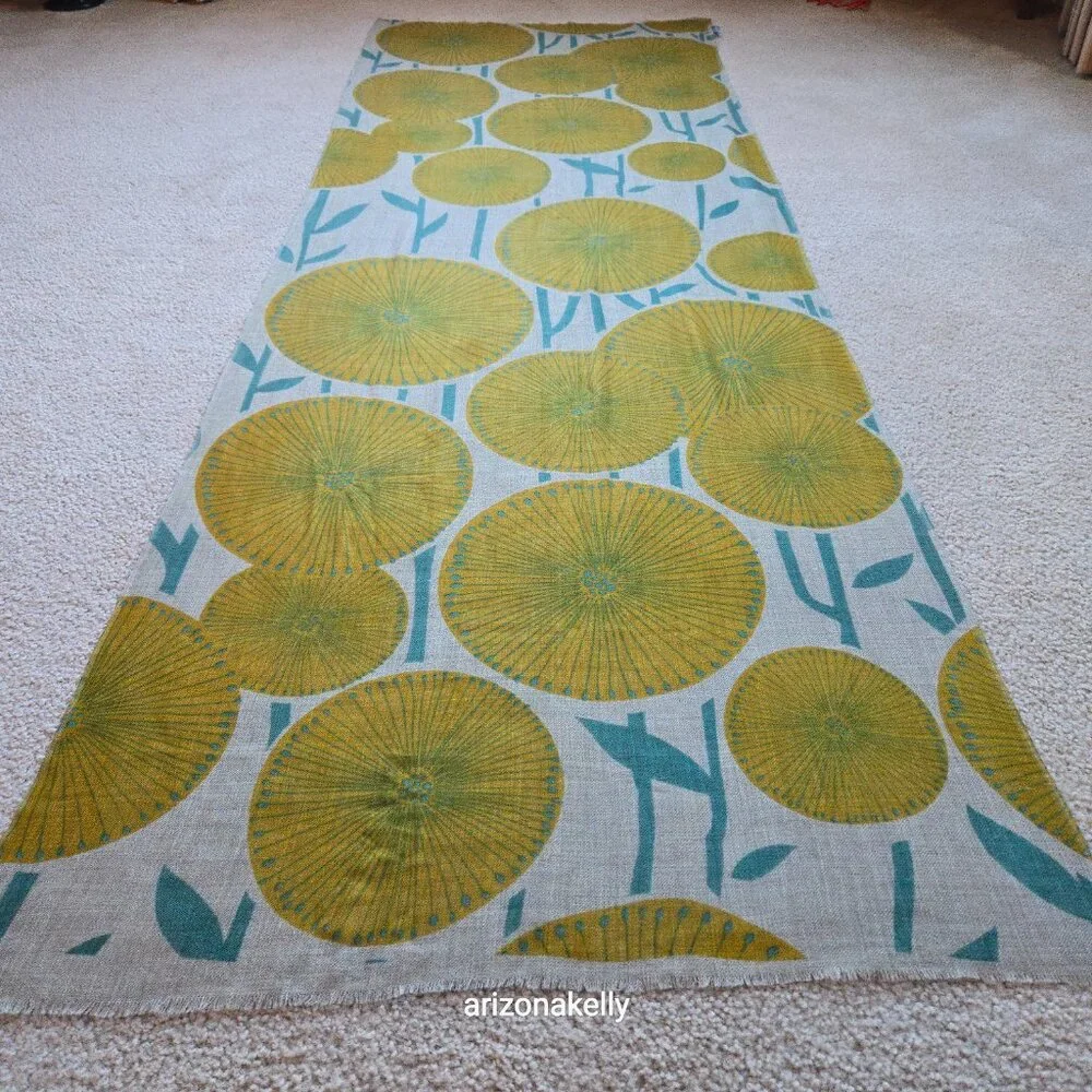 NWOT Cashmere Scarf Retro Scandinavian Design - Picture 3 of 14